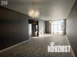 Дом 180м&sup2;, 2-этажный, участок 6 сот.  