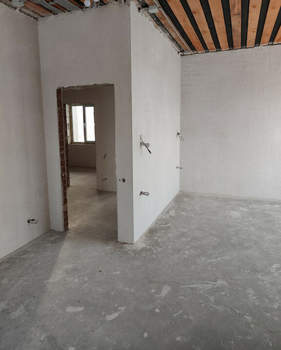 Дом 185м&sup2;, 2-этажный, участок 9 сот.  