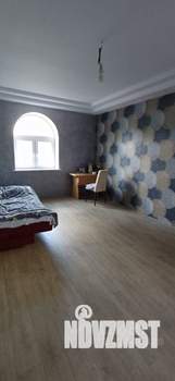 Коттедж 350м&sup2;, 3-этажный, участок 10 сот.  