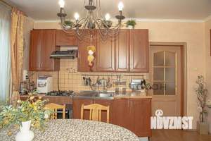 Коттедж 171м&sup2;, 2-этажный, участок 5 сот.  