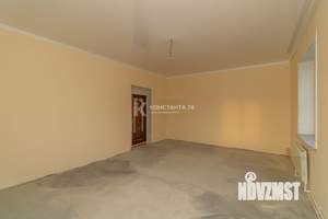 Дом 450м², 3-этажный, участок 570 сот.  