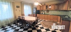 Дом 591м², 3-этажный, участок 8 сот.  