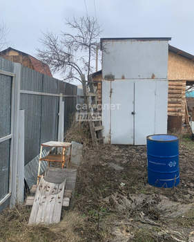 Дом 18м², 2-этажный, участок 4 сот.  