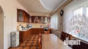 Дом 465м², 3-этажный, участок 7 сот.  