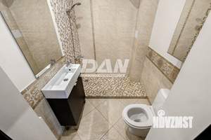 Дом 350м&sup2;, 2-этажный, участок 15 сот.  