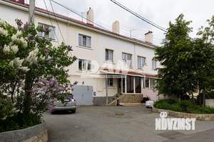 Таунхаус 292м&sup2;, 3-этажный, участок 4 сот.  