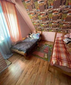 Дом 120м&sup2;, 2-этажный, участок 5 сот.  