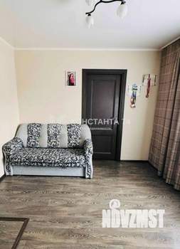 Дом 64м², 2-этажный, участок 6 сот.  