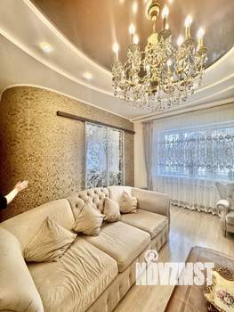 Таунхаус 280м&sup2;, 3-этажный, участок 6 сот.  