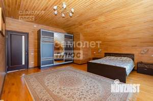Коттедж 404м², 3-этажный, участок 12 сот.  