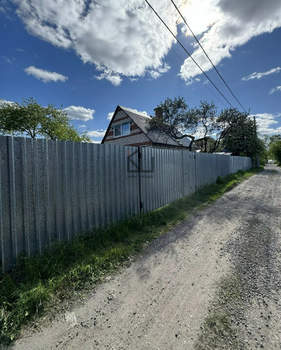 Дача 42м&sup2;, 2-этажный, участок 4 сот.  