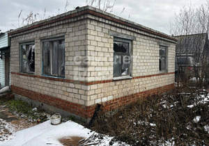 Дом 80м&sup2;, 2-этажный, участок 4 сот.  