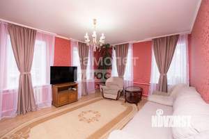 Дом 205м&sup2;, 2-этажный, участок 6 сот.  