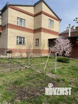 Дом 240м&sup2;, 2-этажный, участок 8 сот.  