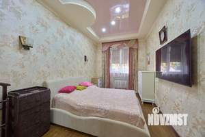 Коттедж 600м&sup2;, 3-этажный, участок 10 сот.  