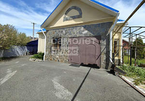 Дом 321м&sup2;, 2-этажный, участок 11 сот.  