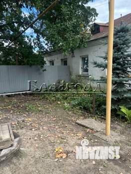 Коттедж 42м&sup2;, 1-этажный, участок 6 сот.  