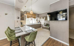 Дом 350м&sup2;, 2-этажный, участок 15 сот.  