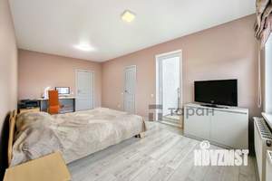 Дом 132м&sup2;, 2-этажный, участок 3 сот.  