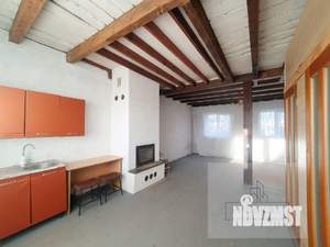 Дом 90м&sup2;, 2-этажный, участок 9 сот.  