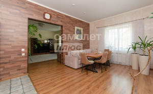 Дом 238м&sup2;, 3-этажный, участок 6 сот.  