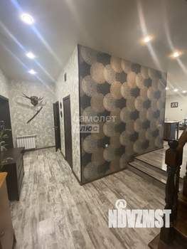 Таунхаус 222м&sup2;, 3-этажный, участок 1 сот.  