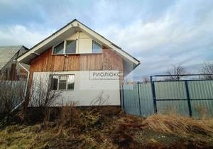 Дом 90м², 2-этажный, участок 9 сот.  