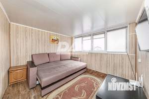 Дом 30м², 2-этажный, участок 5 сот.  