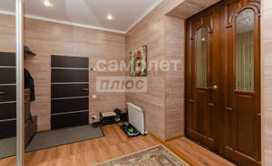 Дом 238м&sup2;, 3-этажный, участок 6 сот.  