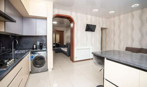 Дом 431м&sup2;, 3-этажный, участок 9 сот.  