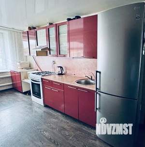 Дом 64м², 2-этажный, участок 6 сот.  
