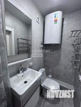 Дом 70м&sup2;, 2-этажный, участок 4 сот.  