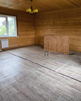 Дом 61м&sup2;, 2-этажный, участок 3 сот.  