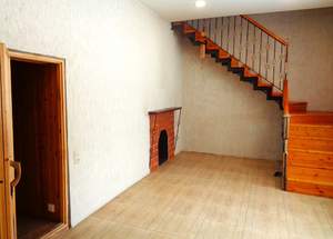 Дом 215м&sup2;, 2-этажный, участок 5 сот.  