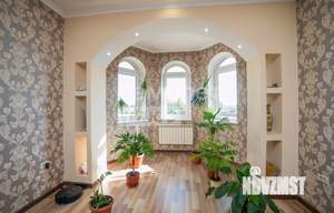 Дом 450м², 3-этажный, участок 6 сот.  