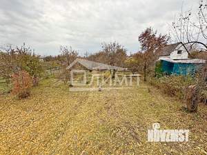 Дом 30м&sup2;, 2-этажный, участок 6 сот.  