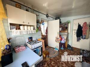 Дом 50м&sup2;, 2-этажный, участок 4 сот.  