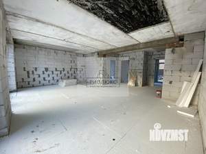 Дом 203м², 2-этажный, участок 5 сот.  