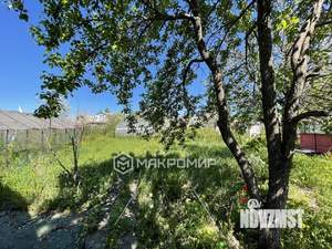 Дом 30м&sup2;, 2-этажный, участок 4 сот.  