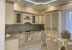 Дом 250м&sup2;, 2-этажный, участок 3 сот.  