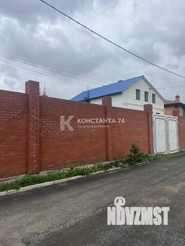 Дом 301м&sup2;, 3-этажный, участок 468 сот.  