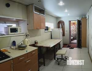 Дом 127м&sup2;, 2-этажный, участок 3 сот.  