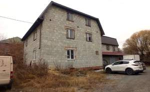 Дом 533м&sup2;, 3-этажный, участок 10 сот.  