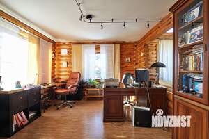 Дом 344м&sup2;, 3-этажный, участок 8 сот.  