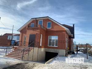 Дом 250м&sup2;, 2-этажный, участок 3 сот.  