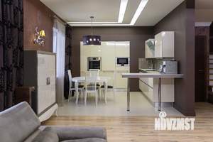 Таунхаус 239м², 3-этажный, участок 1 сот.  