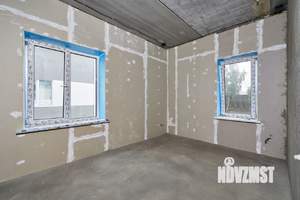 Дом 130м&sup2;, 2-этажный, участок 5 сот.  