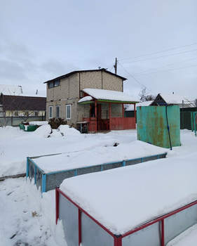 Дом 30м&sup2;, 2-этажный, участок 6 сот.  