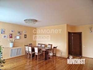 Дом 285м², 2-этажный, участок 12 сот.  