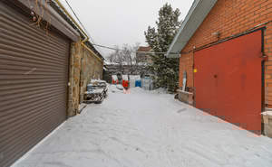 Дом 370м&sup2;, 3-этажный, участок 12 сот.  